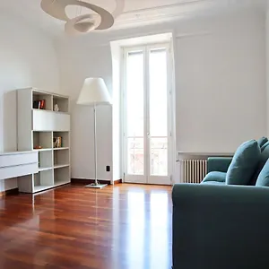 Appartamento Cittastudi Elegant Bright House, Milano